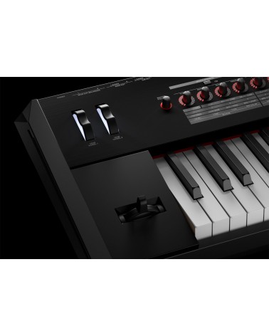 ROLAND RD-2000 STAGE PIANO
