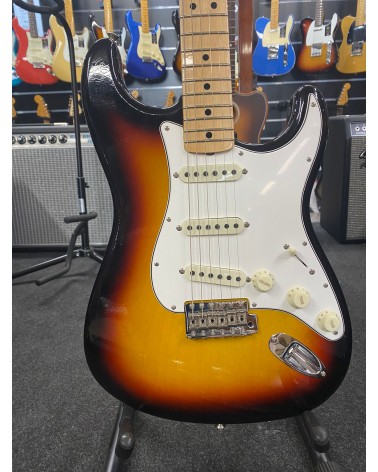 Fender Custom Shop 1968 Stratocaster DLX Closet Classic 3-Color Sunburst