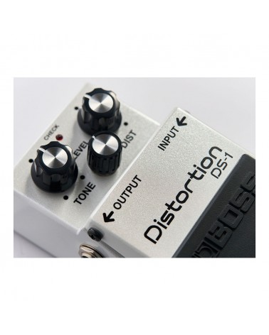 Boss DS-1 WH Edición Limitada