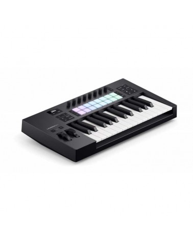 NOVATION Teclado controlador midi-usb LAUNCHKEY 25 MK4